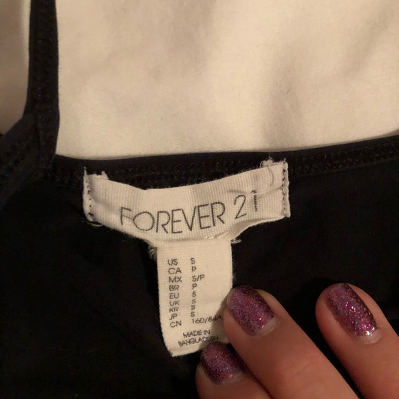 Basic tank tops - Picture 3 of 3